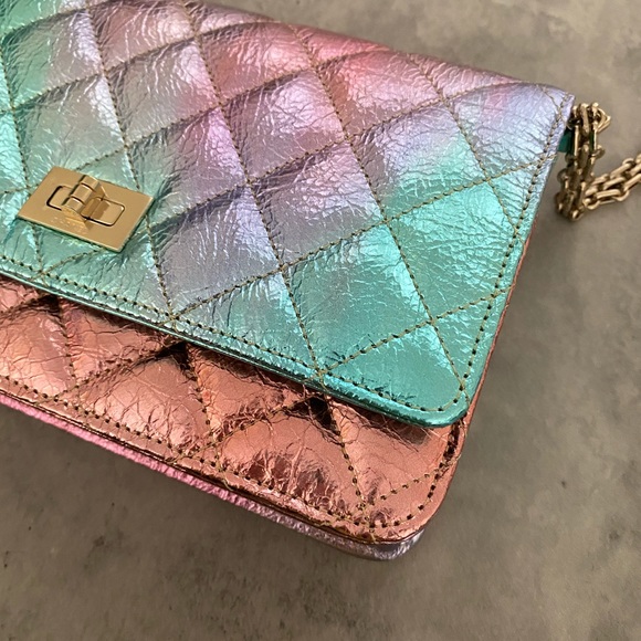 Chanel rainbow reissue wallet on chain - Picture 14 of 16